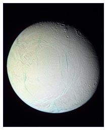 Encelado: acqua su una luna di Saturno