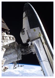 Shuttle Discovery e Iss Shuttle Discovery e Iss