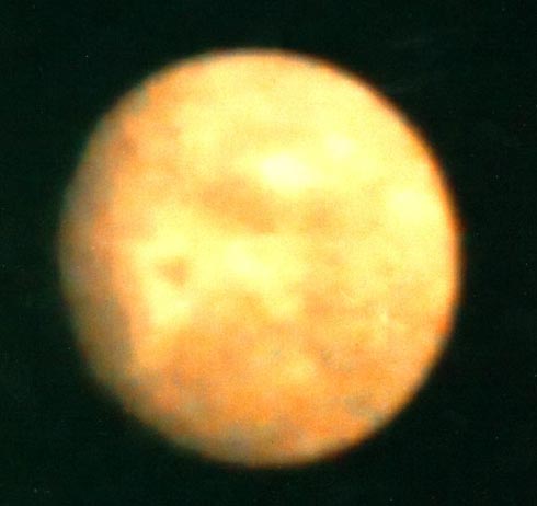 Oberon visto al telescopio