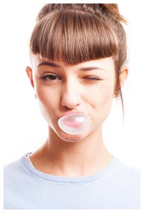 Denti e carie: masticare chewing gum Denti e carie: masticare chewing gum