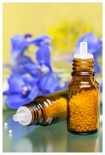 L'omeopatia non funziona: l'etichetta deve indicarlo sulla confezione Due farmaci omeoptatici senza indicazioni
