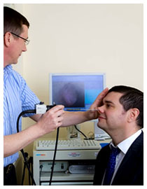 La gastroscopia: endoscopia digestiva transnasale La gastroscopia: endoscopia digestiva transnasale